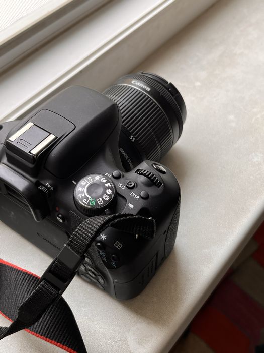 Фотоапарат Canon eos 750d