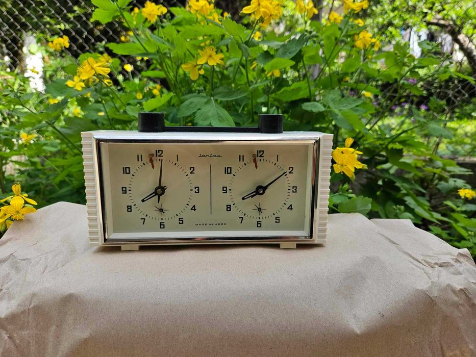 Колекционерски шахматен часовник Янтар