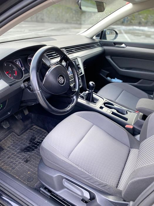 Vw Passat B8 2018 2.0tdi 150cp e6 acte val