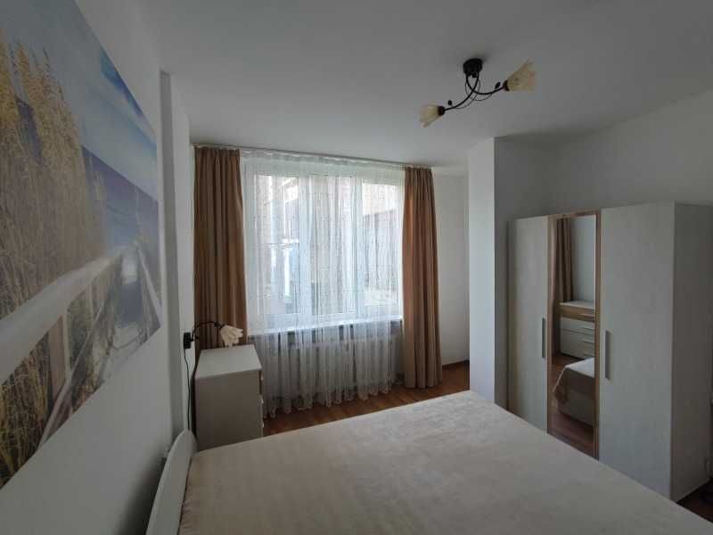 Дава се под наем Тристаен апартамент в София, Оборище - 80 кв.м за 994.5 € - Снимка #12