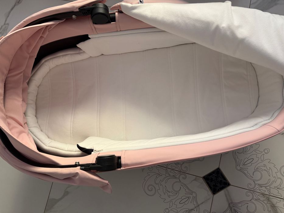 Кош за новородено Cybex Priam