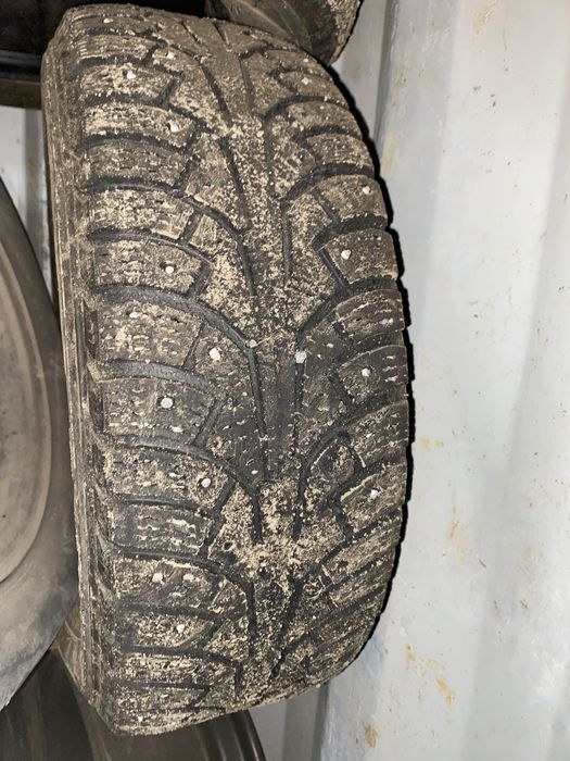 Продам зимнюю резину с дисками