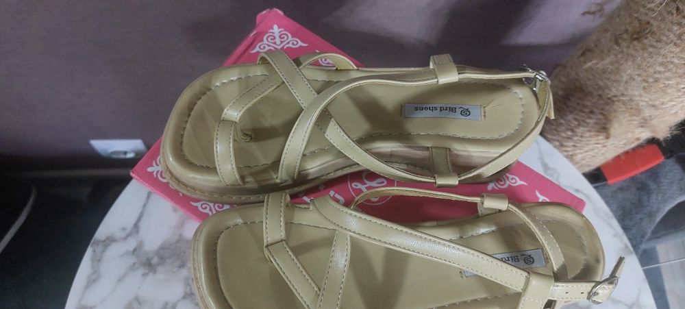 Босоножки женские лето