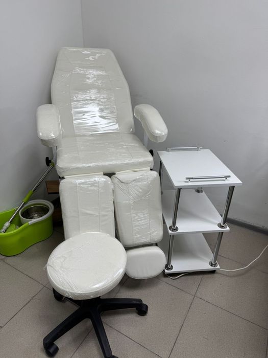 Срочно продам кресло для педикюра