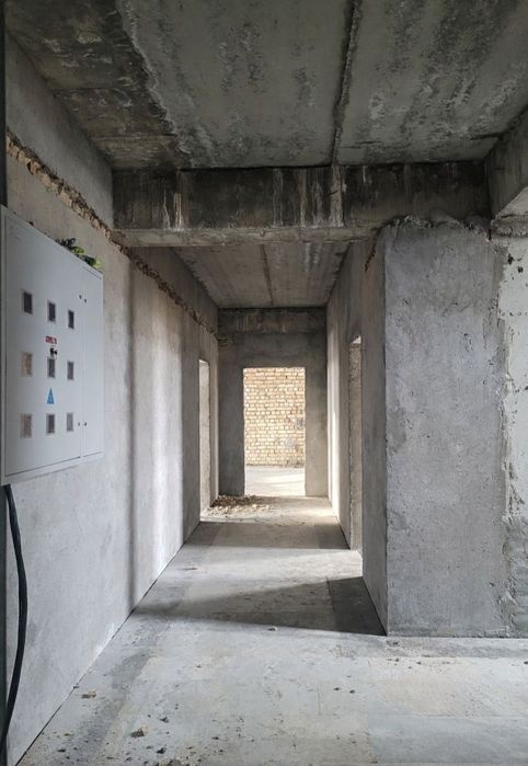 Продаётся СВОЯ 1комн. 42m2 Коробка, Новостройка, Мирзо-Улугбекский р.