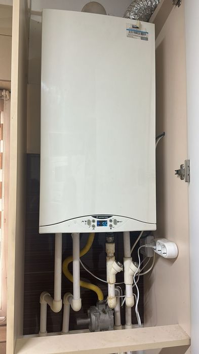 Piese pentru SP1 SP2 501 612 centrala Ariston Cares