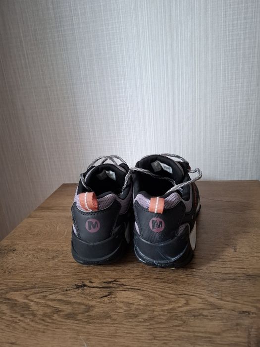 Merrell мъжки обувки 41 номер.