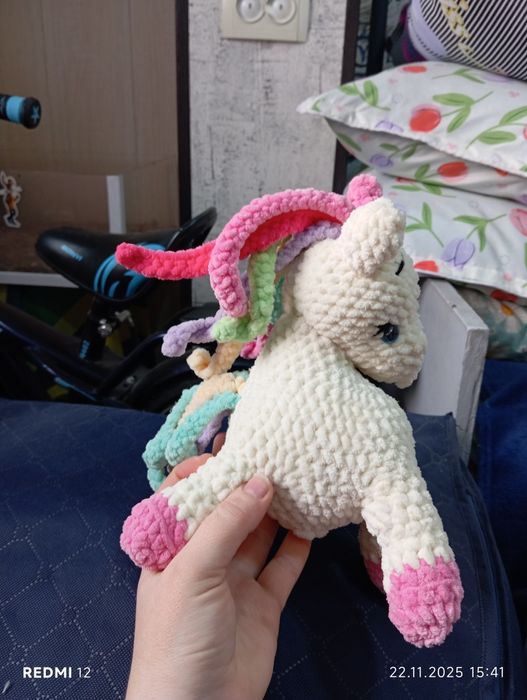 Продам мягкую игрушку единорог