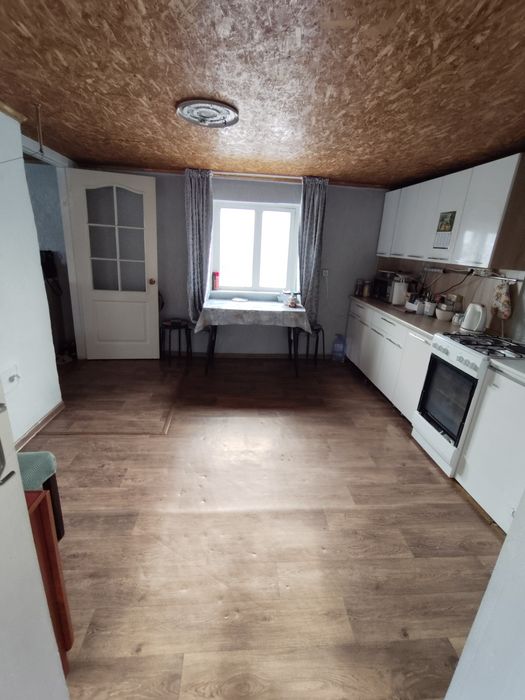 Продается дом в районе Бобровка.