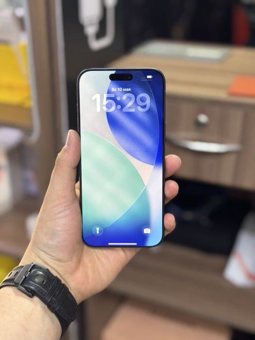 iPhone 17 Pro Max / 256Gb / EAC / как новый