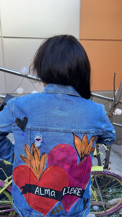 Geaca denim pictata manual