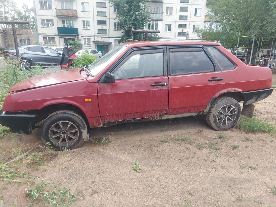 Продам комплект дисков два с резиной лето