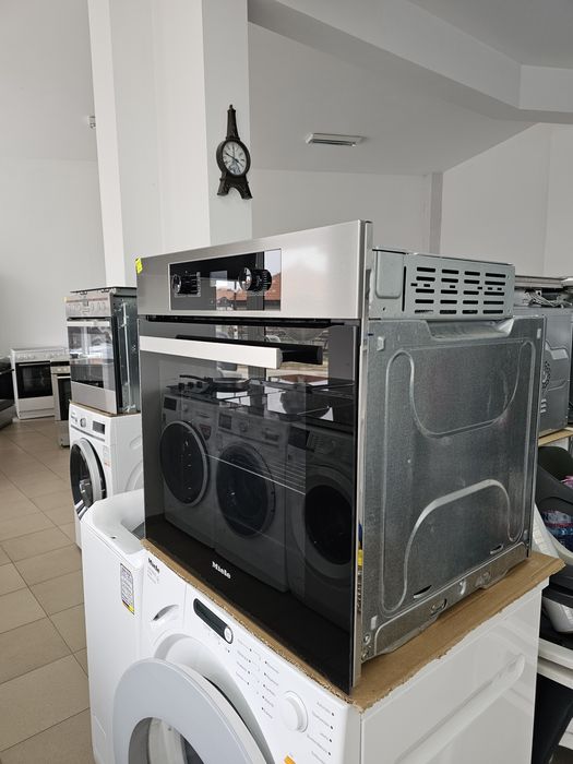 Фурна за вграждане Míele