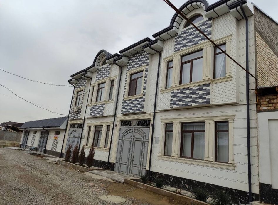 Травертен фасат ишлари сифатли ва ишончли енг охирги дезайинда.