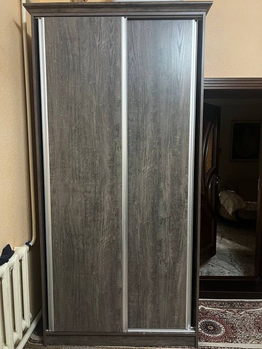 Продаётся мебель шкафы