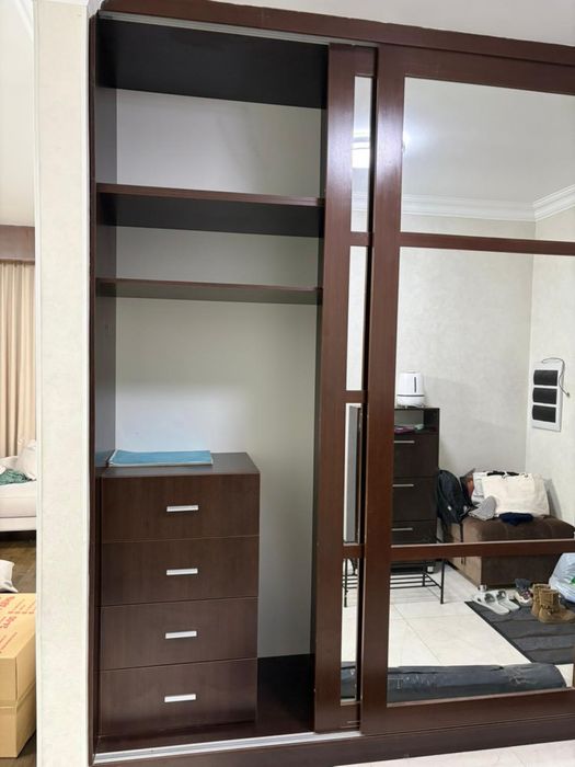 Продам шкаф 2,9*2,8