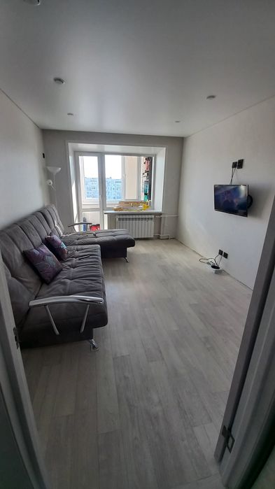 Продам  3х комнатную  в мжк