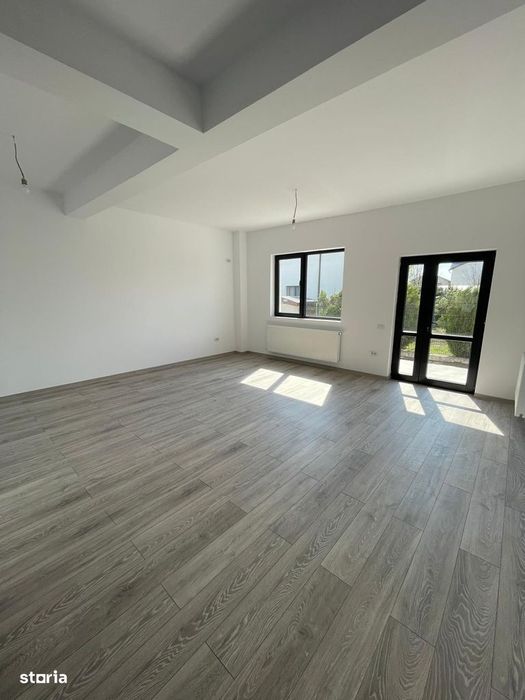 Duplex 4 camere + mansardă | 3 băi | Curte amenajată | Gata de mutat