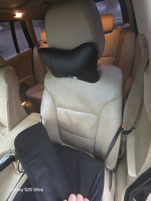 Бежов салон за е61 с кори