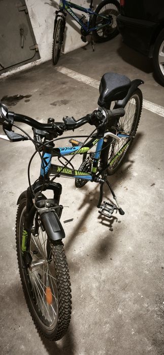 Vând bicicleta 24"