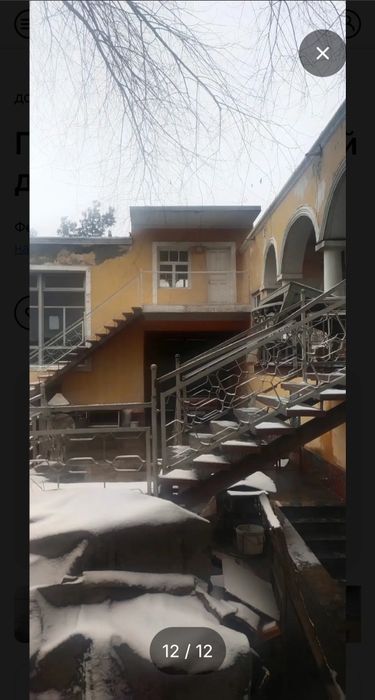 Ховли 6-сотыхли Янги курилаётган Масчит рупарасида Сотилади.