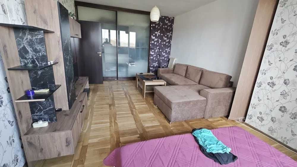 Дава се под наем Едностаен апартамент в София, Център - 50 кв.м за 400 € - Снимка #4