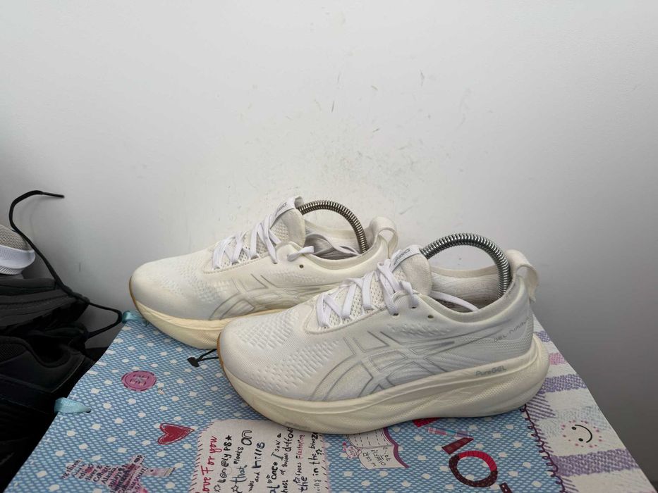 ''Asics GEL-NIMBUS 25''оригинални маратонки 38 номер
