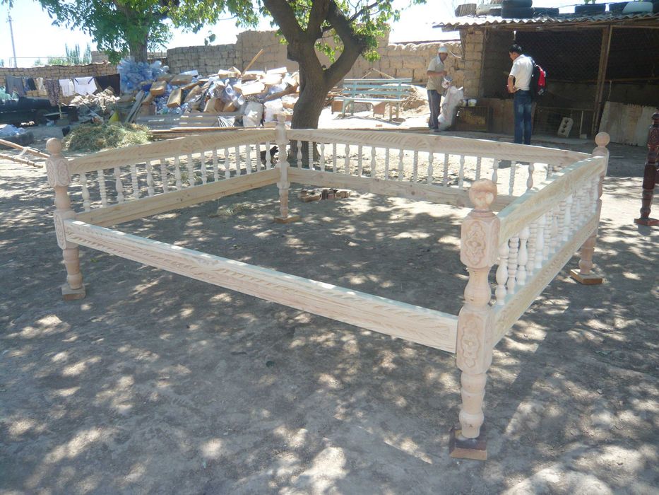 Узбекский Тапчан из Чынара