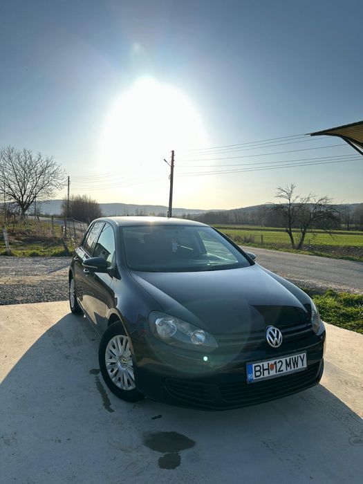 Vând Golf 6 2010
