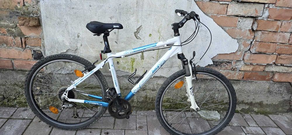 De vanzare bicicleta MTB Diamond Back de dama , marime M