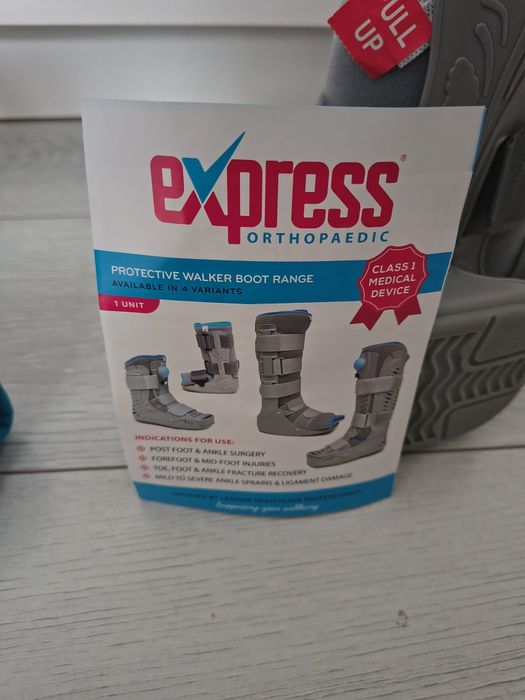 „Orteză tip gheată pentru copii (walker boot)