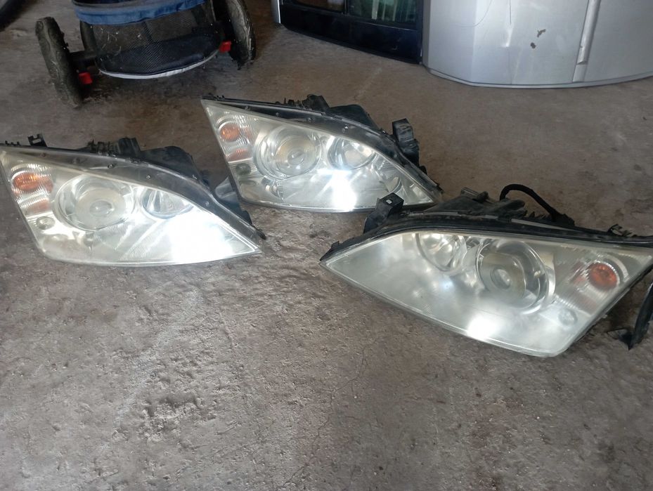 Фарове за Форд Мондео мк3