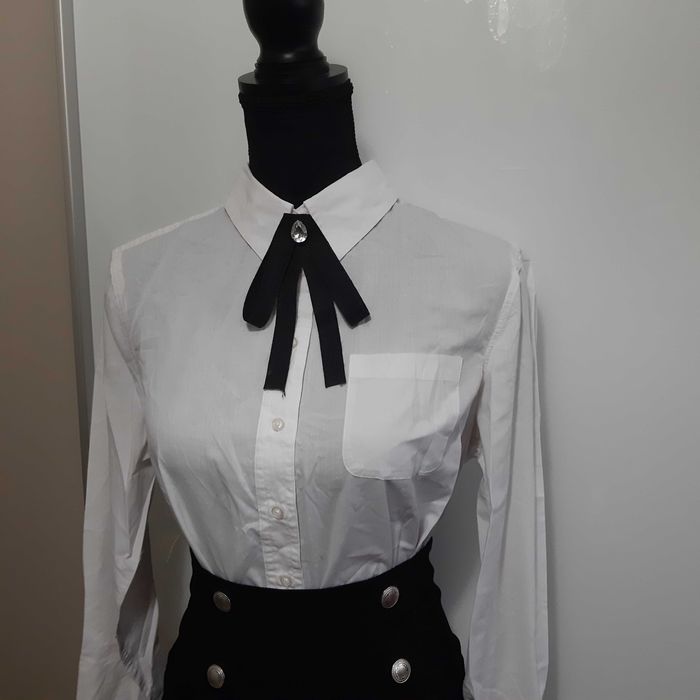 Brosa superba cu bijuterie Meli Melo fundă gât guler office