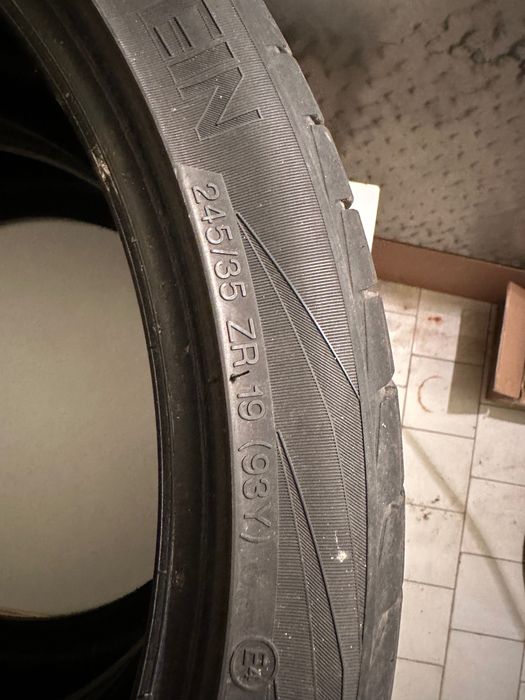 5 брЛетни гуми VREDESTEIN ULTRAC VORTI XL 245/35/19