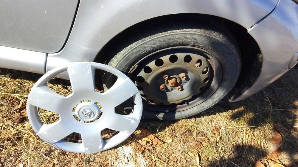 ЧАСТИ Тойота АЙГО 2006-2012г. Toyota Aygo, 5 врати, бензин 1000куб