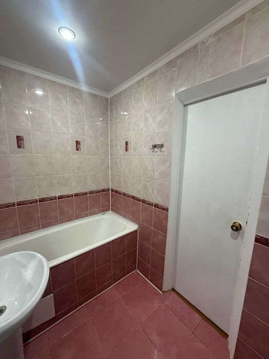 Продается двушка на Сазде по горячей цене