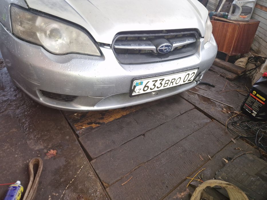 Субару легаси 2.5 автомат 2004гв