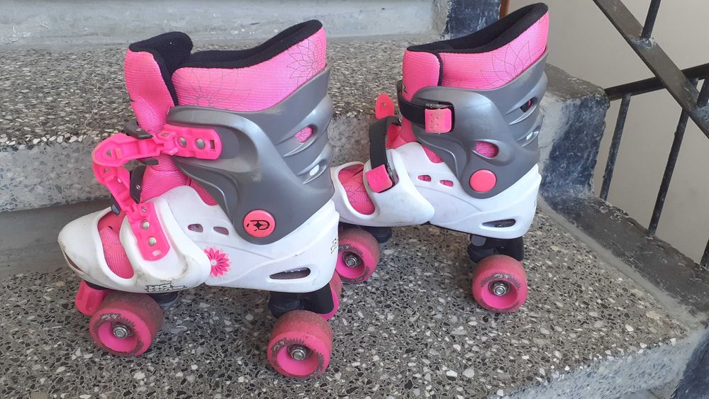 Кънки за момиче от 33 до 37 номер-разтягат се!И к-кт протектори!