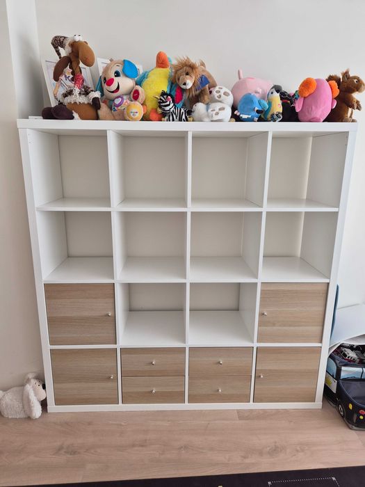Етажерка Ikea Kallax