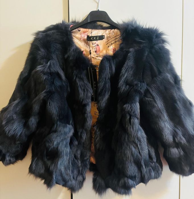 Jacheta scurtă din blană!