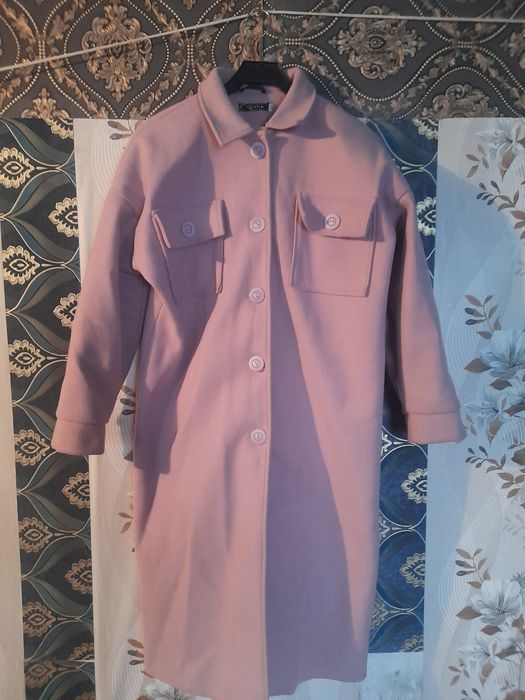 Продам пальто женское