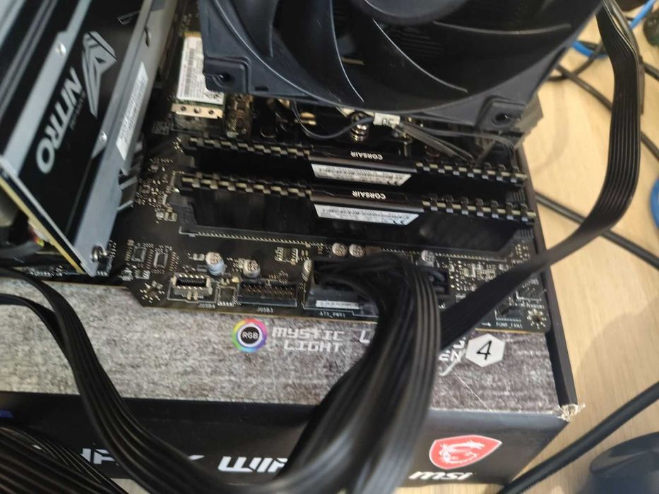 Комплект MSI B560 Tomahawk WiFi/I5 11400F/16GB/1TB NVMe/DEEPCOOL AK400