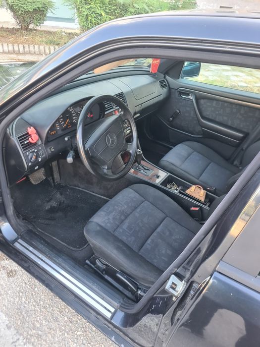 Mercedes Benz C 180