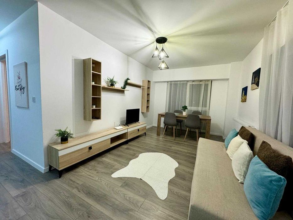 Vând apartament 2 camere + parcare subterana, zona Calea Baciului