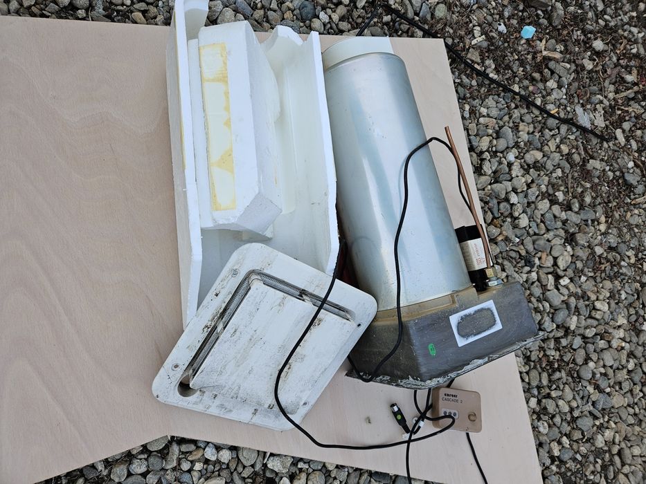 Boiler pt apa calda pe gaz original dedicat rulota camper kit complet