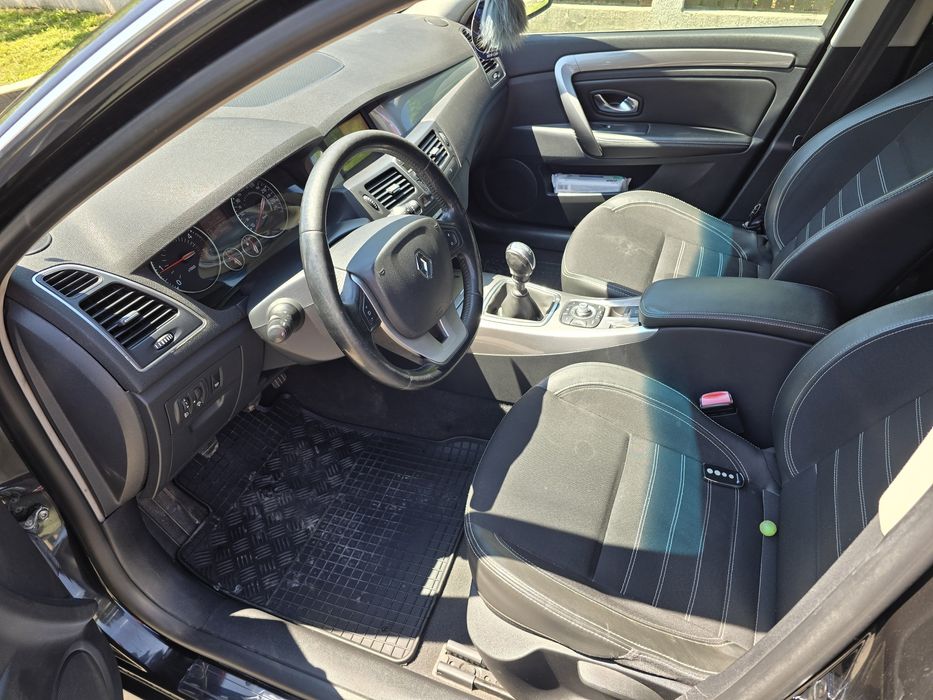 Se vinde Laguna 3,2014,1,5dci 110hp