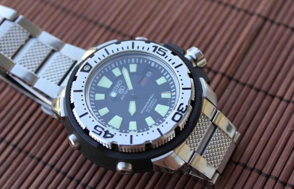 SEIKO SKZ247 + SKZ253 – два редки модела от серията „Monster“