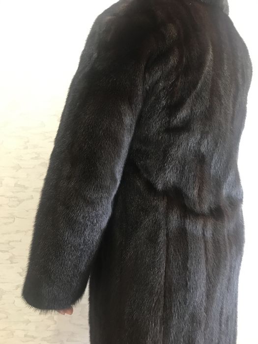 Женская норковая шуба