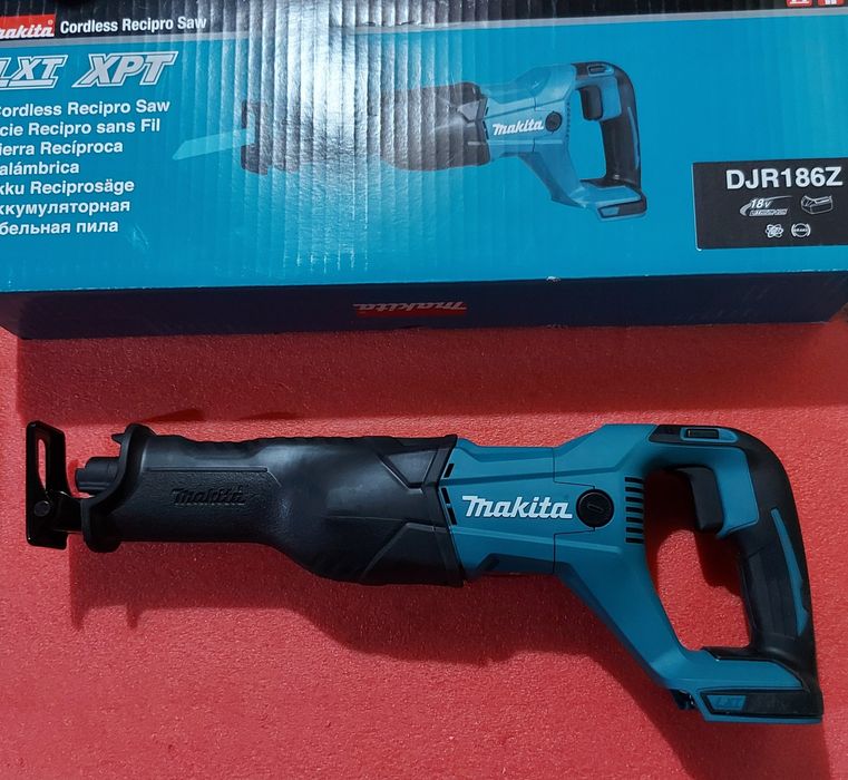 Нов саблен трион Makita DJR186 18v