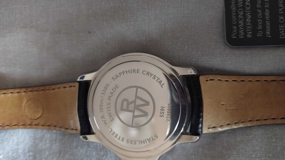 Часовник Raymond Weil